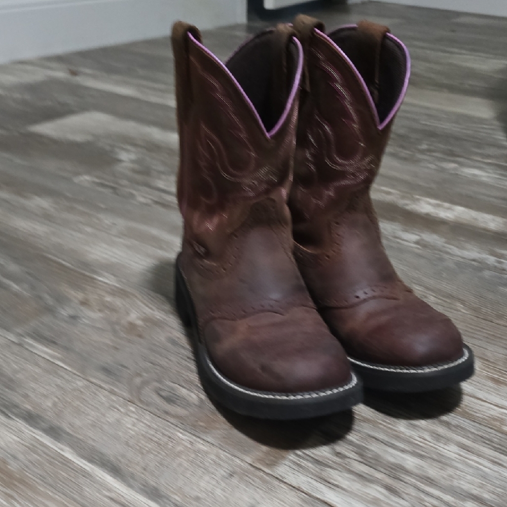 Justin Gypsy Boots - Pink & Brown